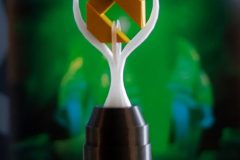 Putovní Infinity League trofej